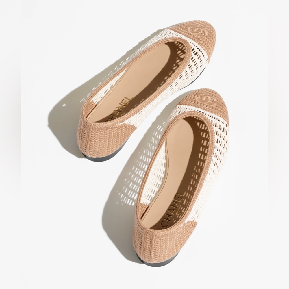 Chanel 25P Raffia White & Beige Flats | BNIB | Size 36, 36.5, 37.5 - Picture 6 of 13